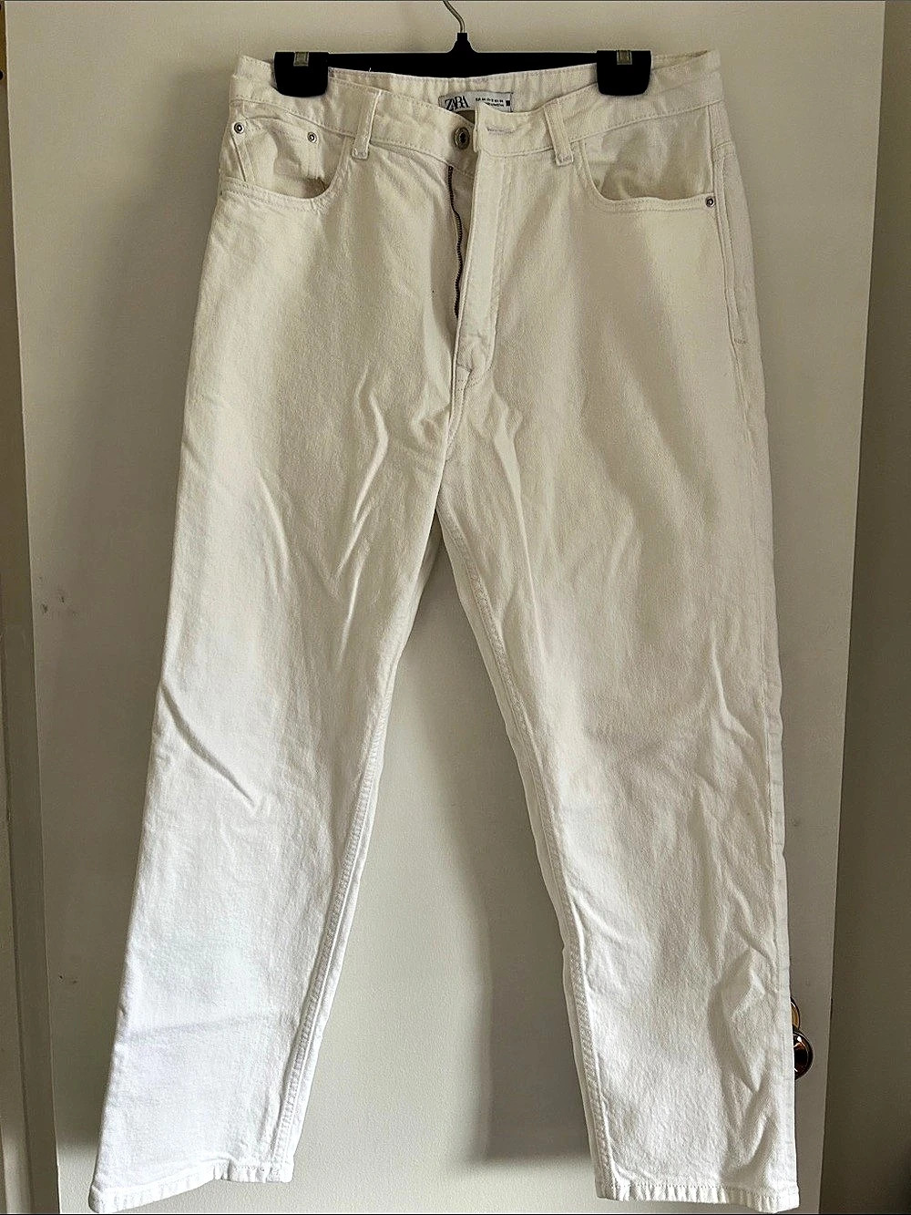 Zara Straight Leg Jeans in White Size XL New